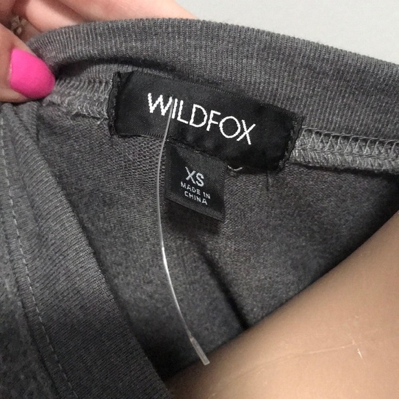 WILDFOX Easy Tiger Sommers Asphalt Gray Sweatshirt - Picture 4 of 7
